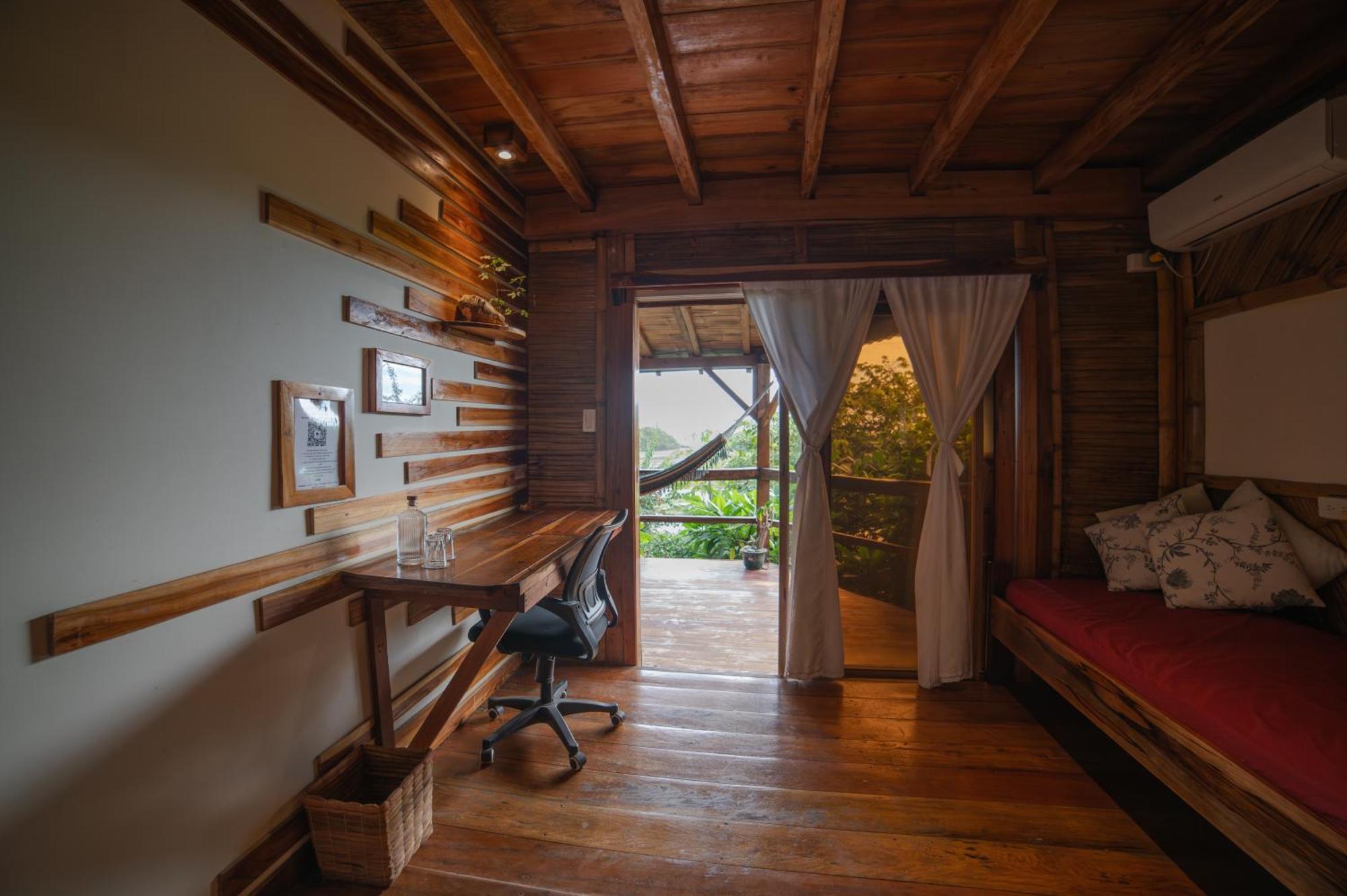 Vistamar Guest House Ayampe Exterior photo